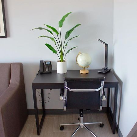 Sun & Sand Resort Oceanfront Suites Virginia Beach Exteriör bild